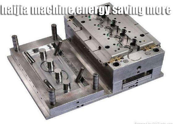 Stampaggio ad iniezione di plastica della multi cavità che fa PVC modellare fabbricazione dei 20 secondi per colpo